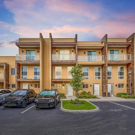 Luxury Villa Less Than A Mile From Disneyworld -Bonus Elevator- オーランド エクステリア 写真